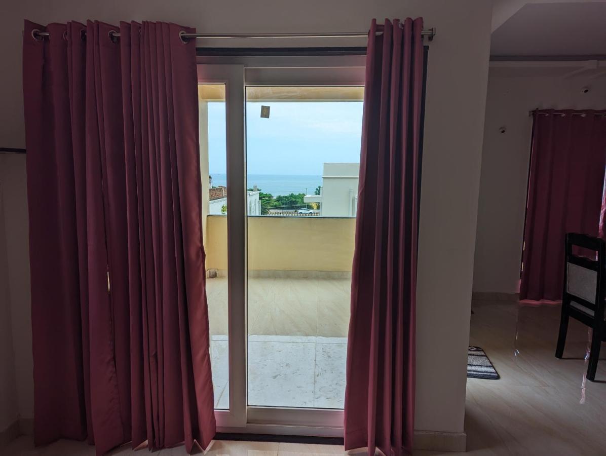 Ramya Grand Lägenhet Visakhapatnam Exteriör bild